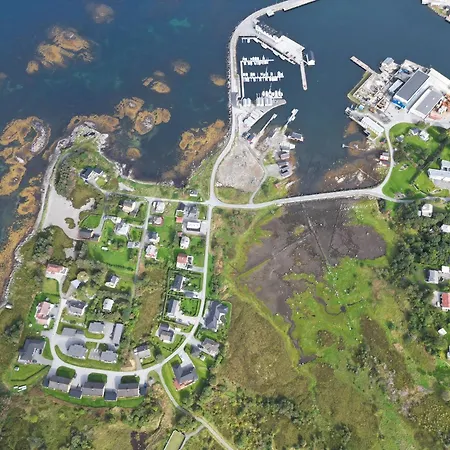 Et Hus Dypt I Havet Holiday home Steinshamn